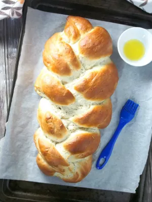 Garlic Herb Bread